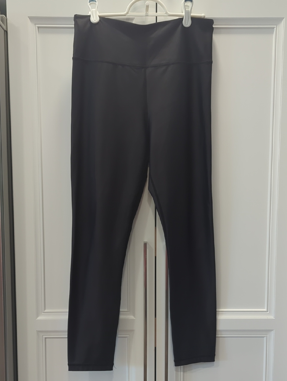 ZYIA Metallic  Black High-Rise Performance Leggings